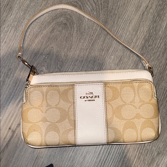 Coach Double Zip Wristlet Signature C Canvas Beige and Cream Wristlet - Picture 1 of 5